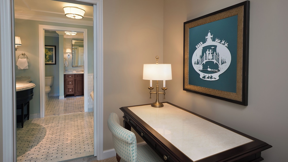 The Villas at Disneys Grand Floridian Resort and Spa 45/45