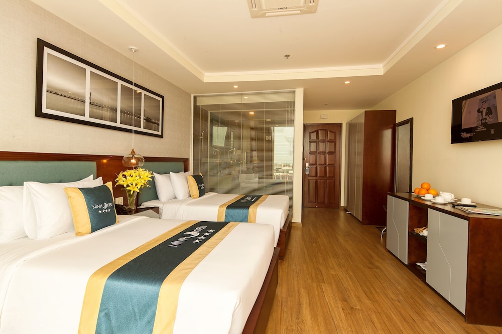 Ninh Kieu Riverside Hotel 14/70