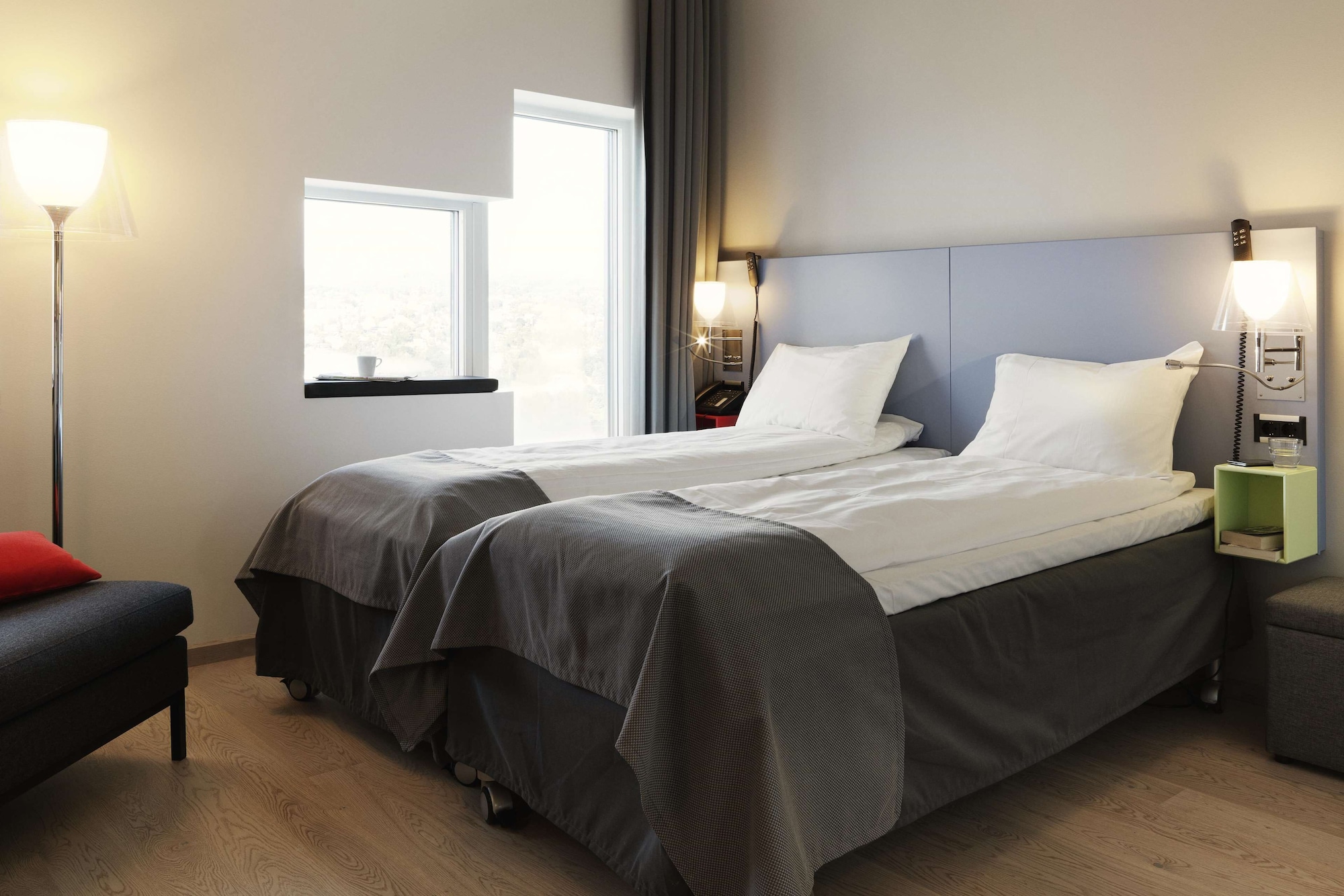 Superior, Twin Beds, 2 Murphy Beds
