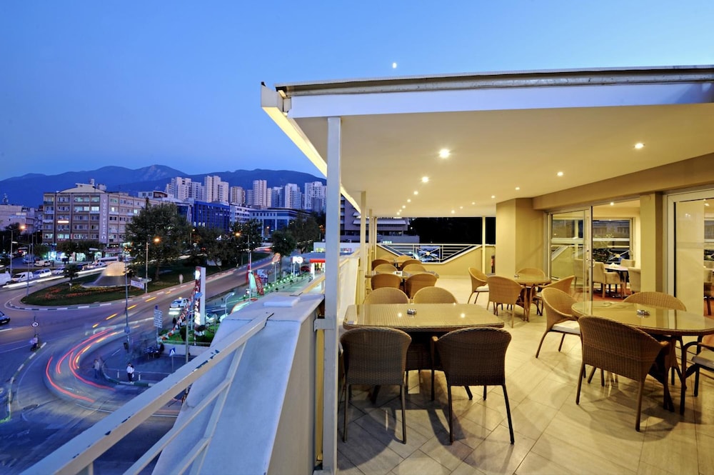 KARDES HOTEL 47/68