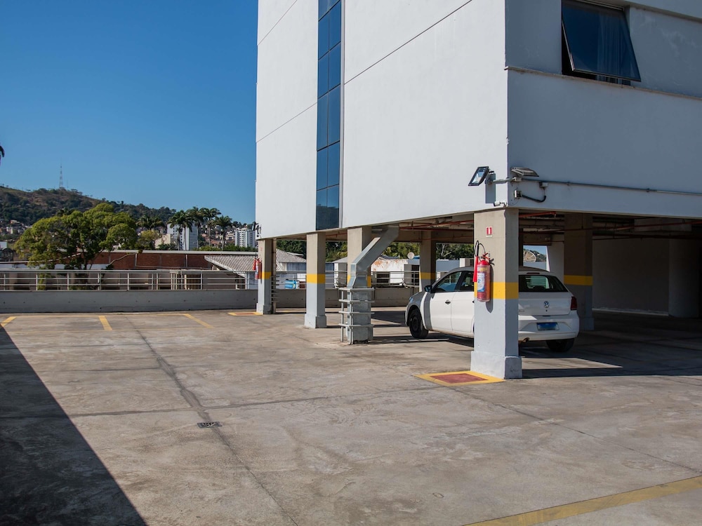 ibis budget Itaperuna 48/60