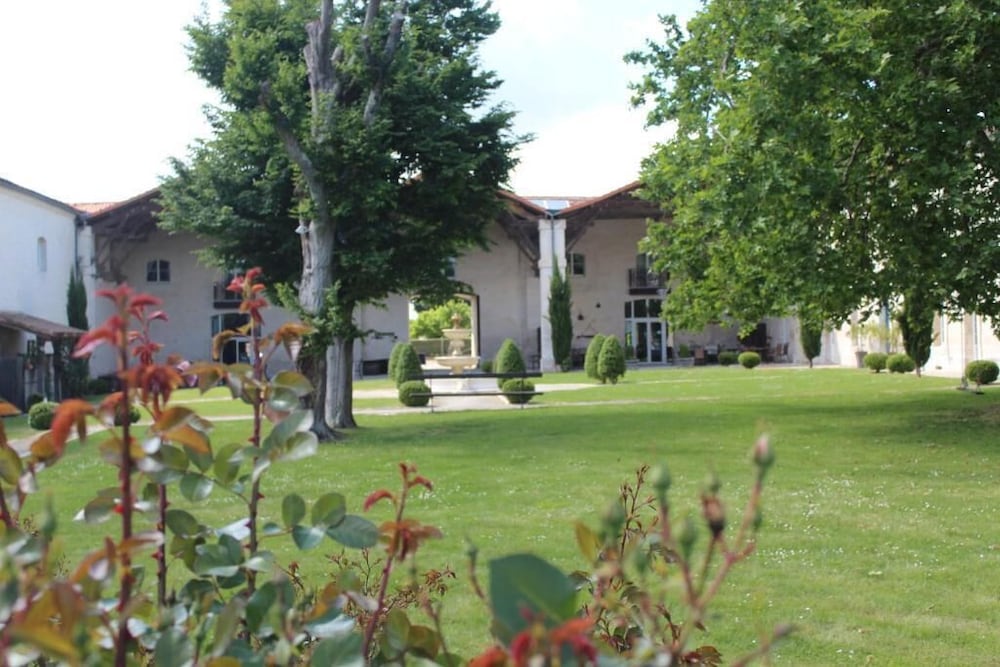 LOGIS DOMAINE DES CHAIS 45/56
