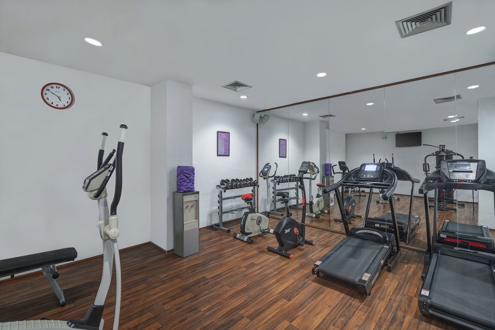 Quest Hotel Darmo Surabaya 34/52