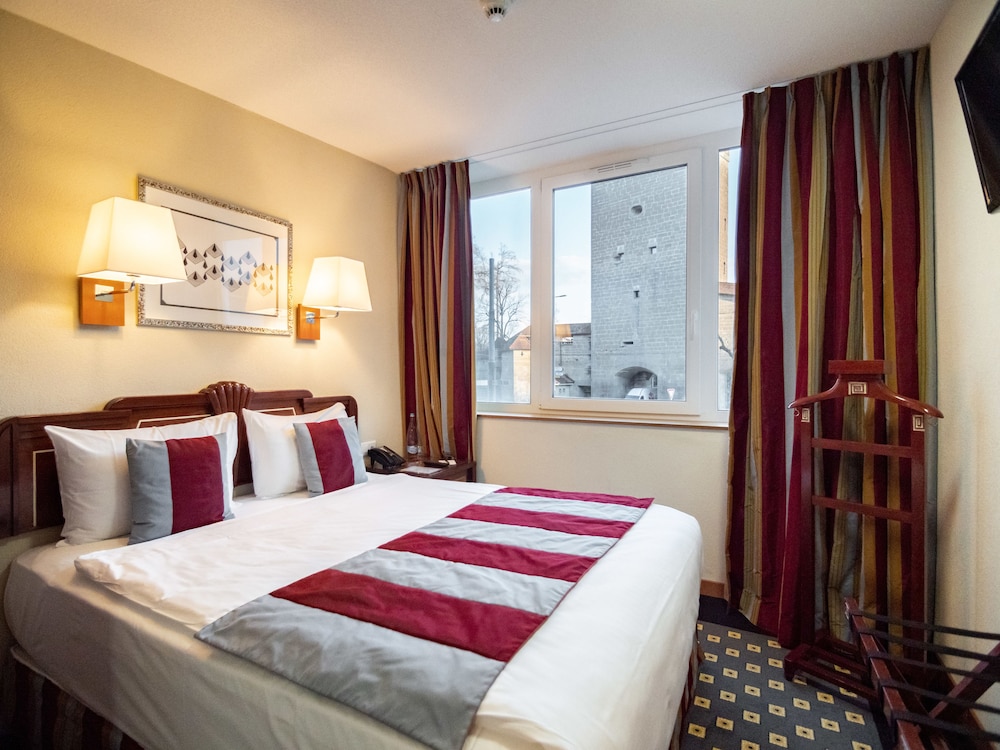 Mercure Fribourg Centre Remparts 16/54