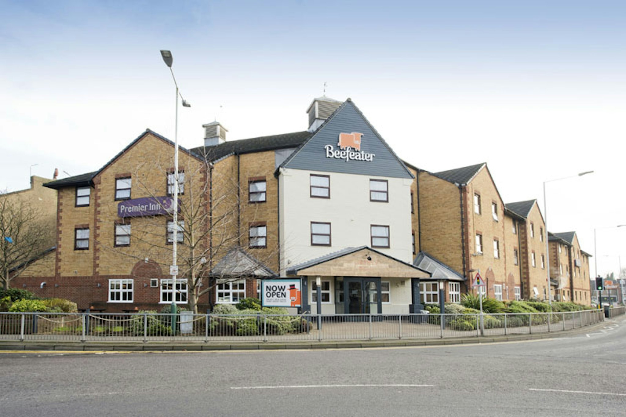 Premier Inn London Romford (Mercury Gardens) in LONDON