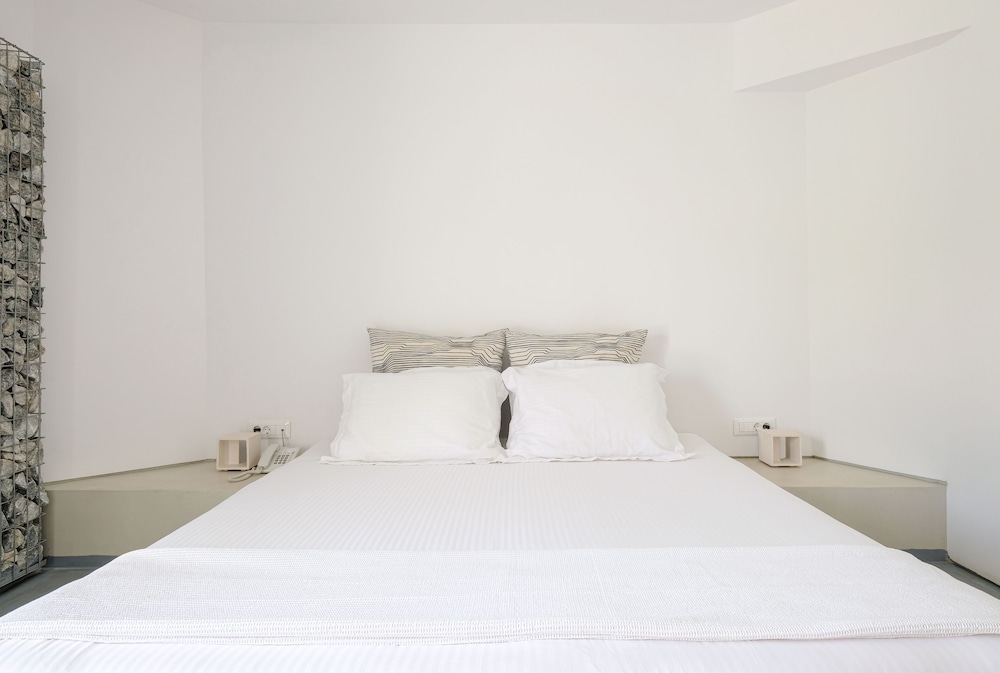 Relux Ios Hotel 29/74