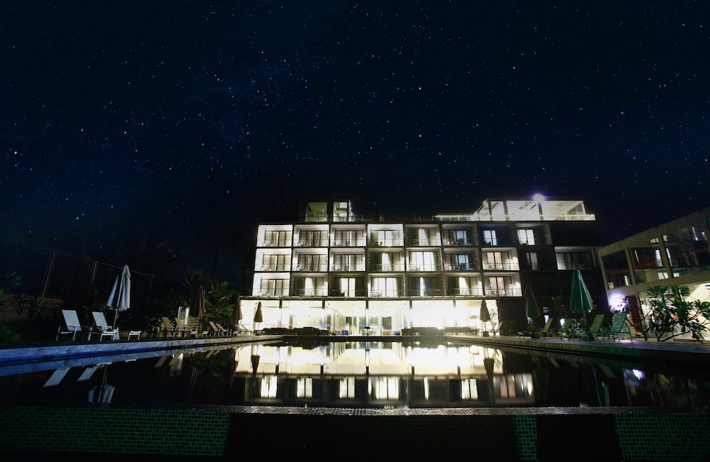 The Club Waskaduwa Beach Resort Spa in WADDUWA