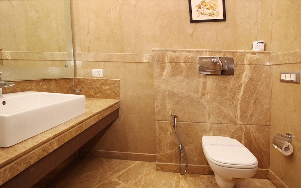 HOTEL AFRICA AVENUE G K 1 14/36
