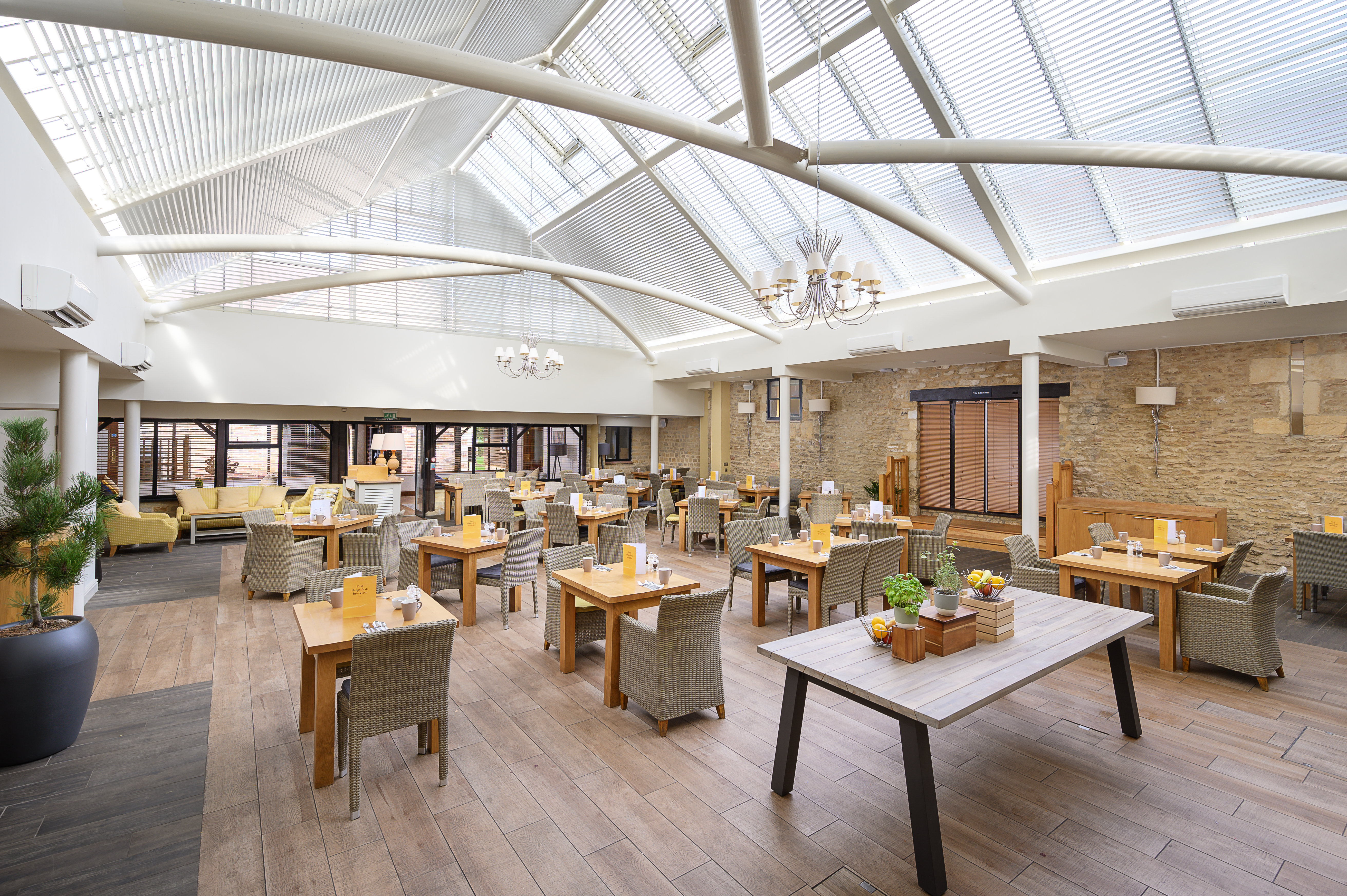 Voco Oxford Thames by IHG 26/50