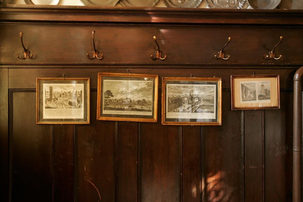 Steichele, Hotel Restaurant Weinstube 9/39