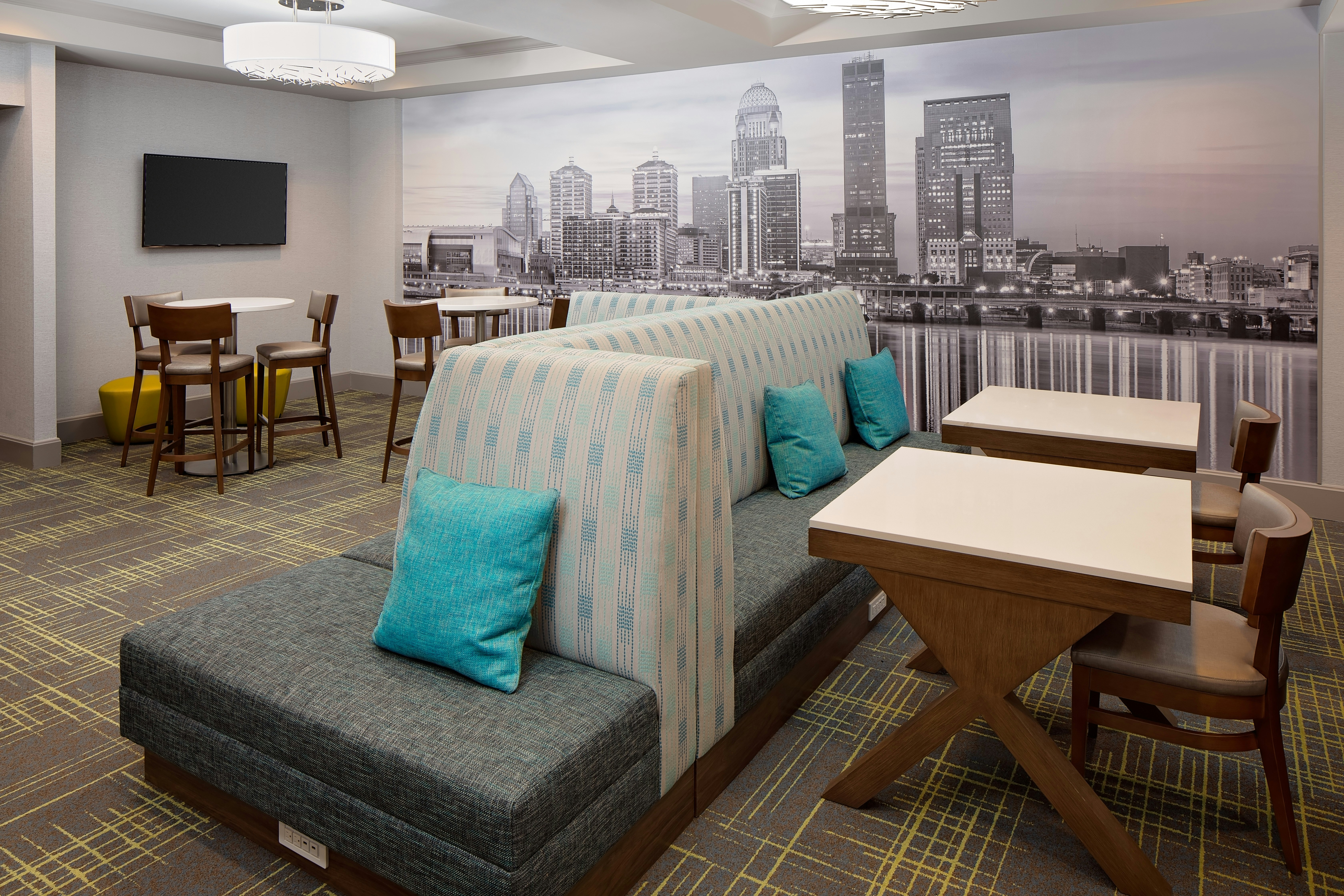 Hampton Inn Louisville Downtown 28/50
