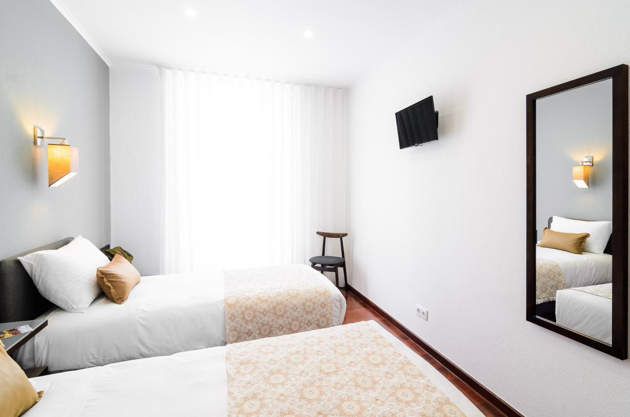 Hotel Portuense Lisboa 18/50