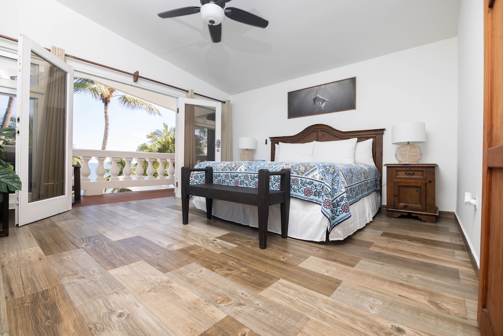 Casa Isleña Inn 20/35
