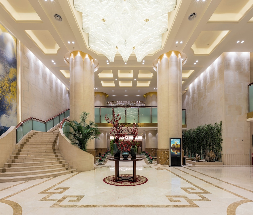 GRAND SKYLIGHT CATIC HOTEL 36/50