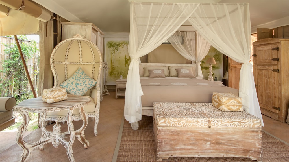 Khwan Beach Resort 37/71