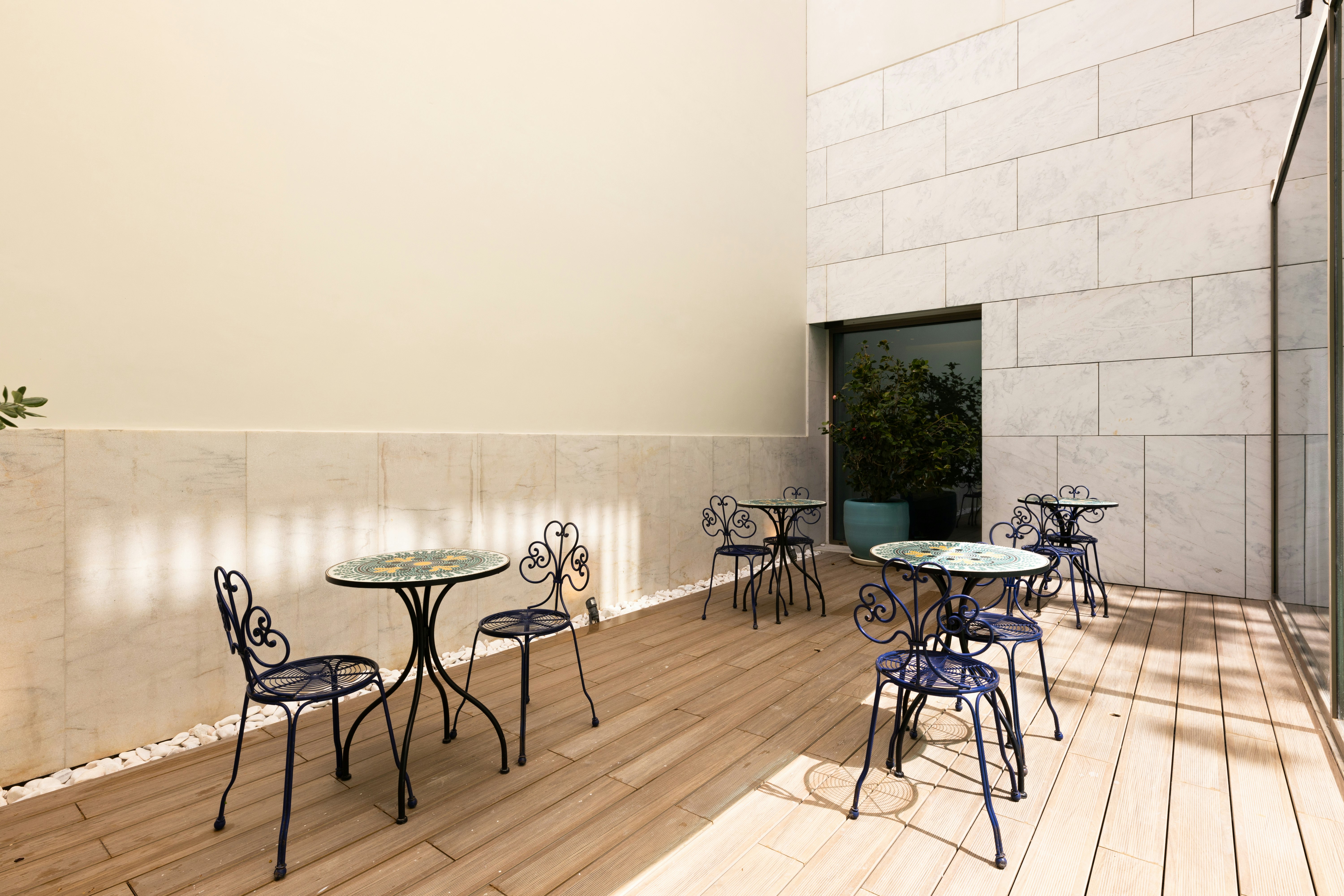 Legacy Hotel Cascais Curio Collection by Hilton 39/43