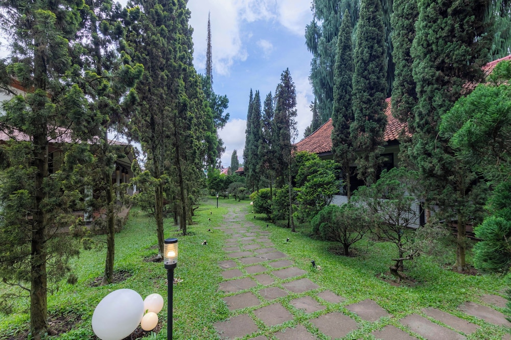 Grand Panorama Lembang 53/55