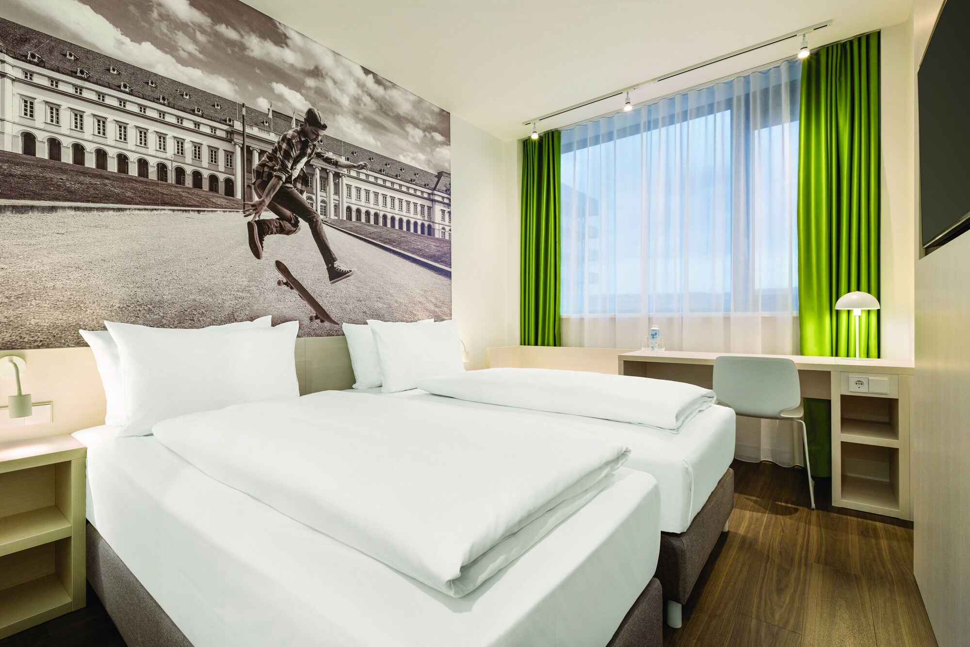 غرفة قياسية بسريرين منفصلين، Premier Inn Koblenz City 5/8