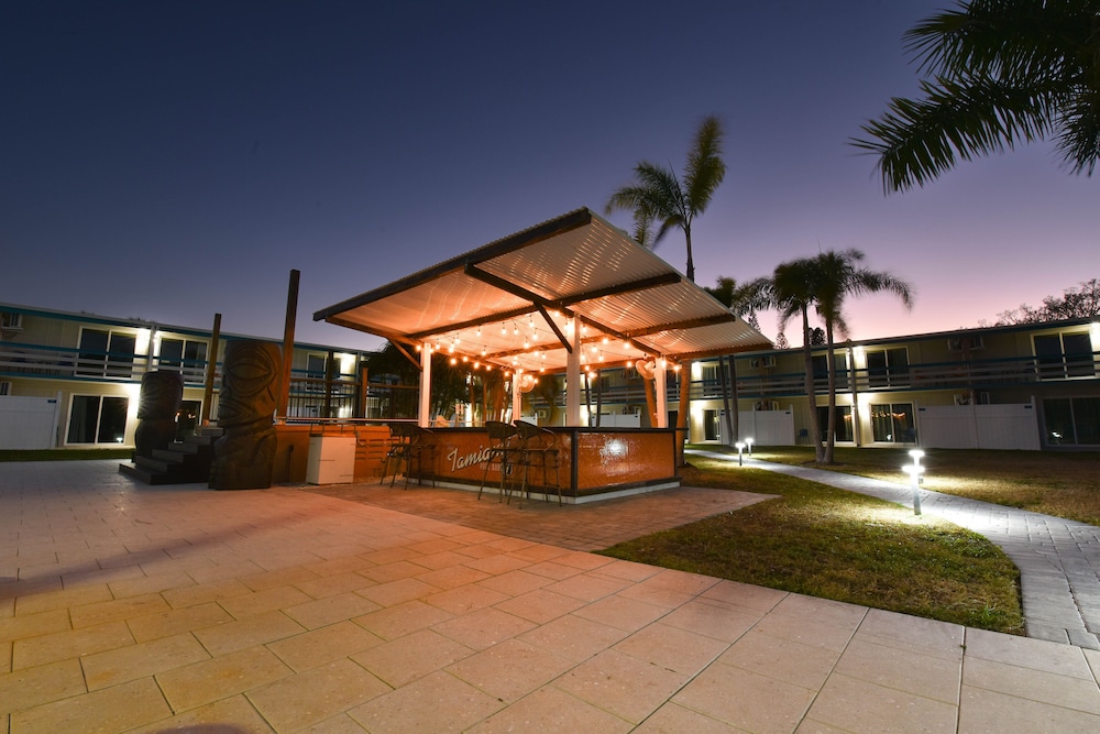 Golden Host Resort 6/63