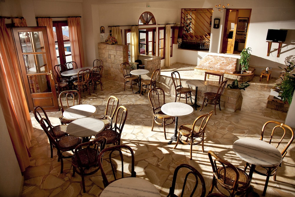 Filoxenia Hotel 30/50