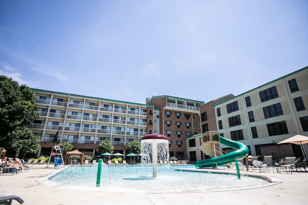 Turf Valley Resort Amp Spa 59/69
