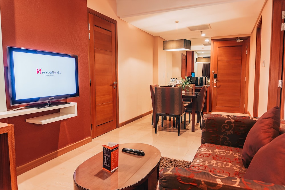 SWISS-BELINN SKA PEKANBARU 43/64