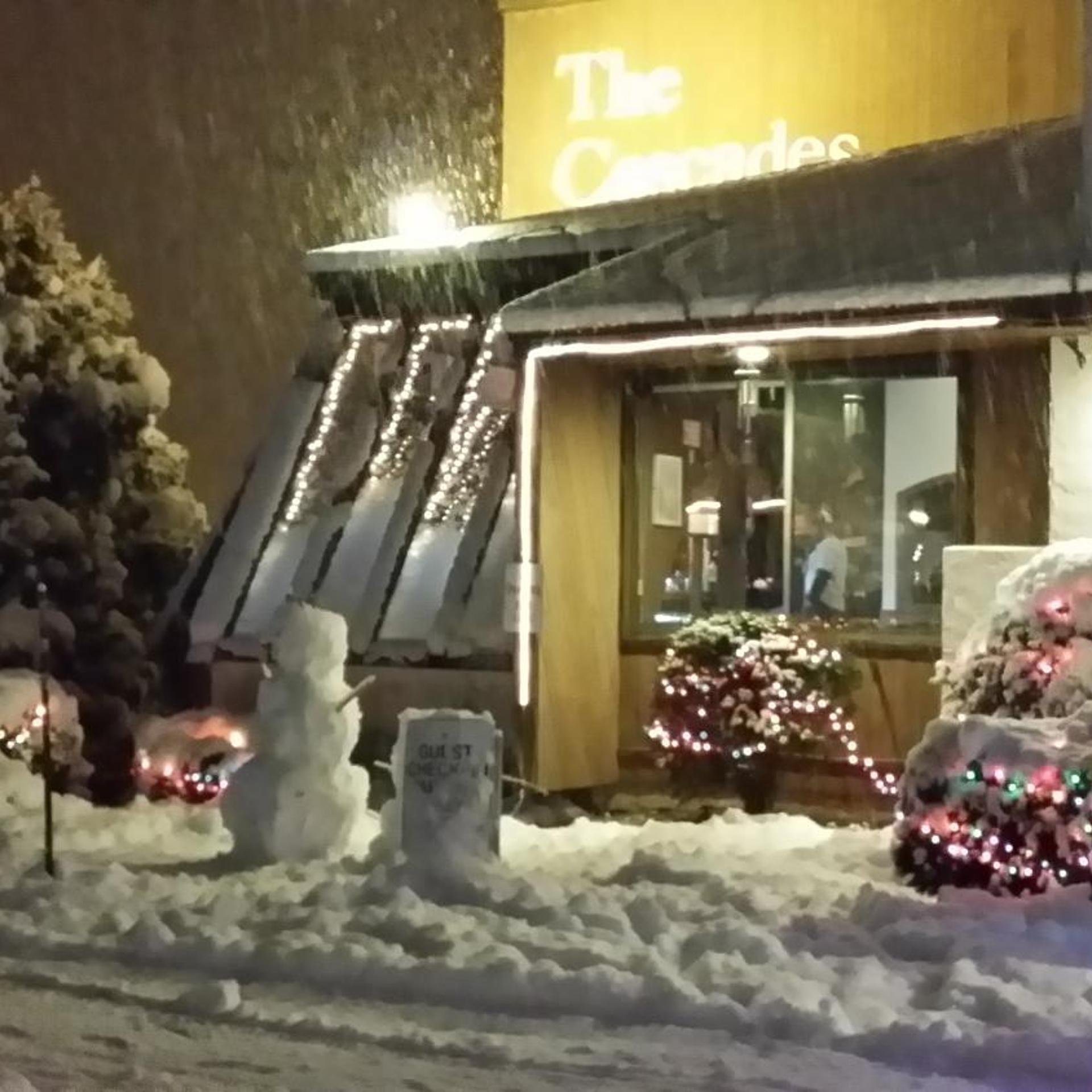 Cascades Lodge 2/27