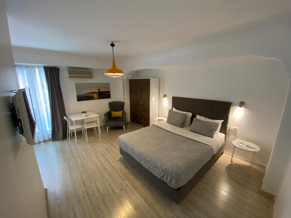 Flats Company - Karakoy Apartment 26/70