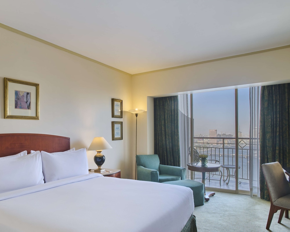 STANDARD, KING BED, RIVER VIEW