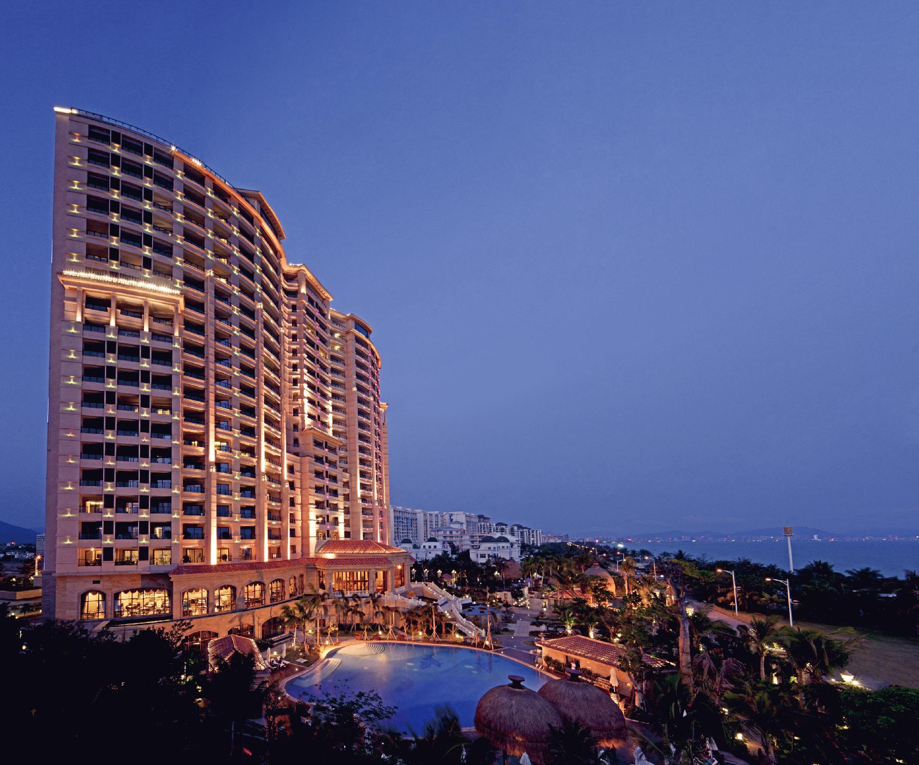 DoubleTree by Hilton Sanya Bay photo2
