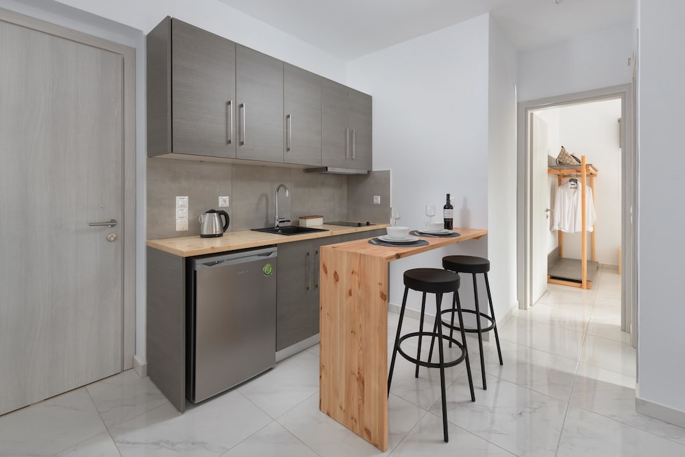 L&C Boutique Apartments 7/46