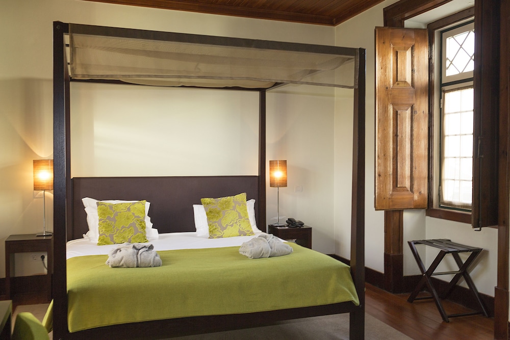 Hotel Lusitano 16/50