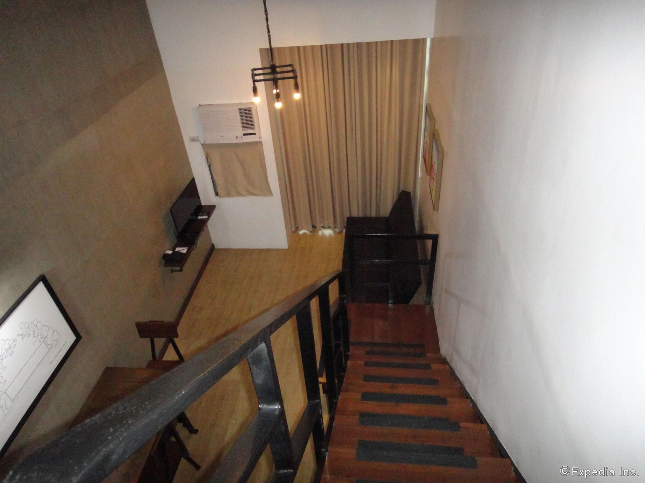 Big Hotel Suites 14/14