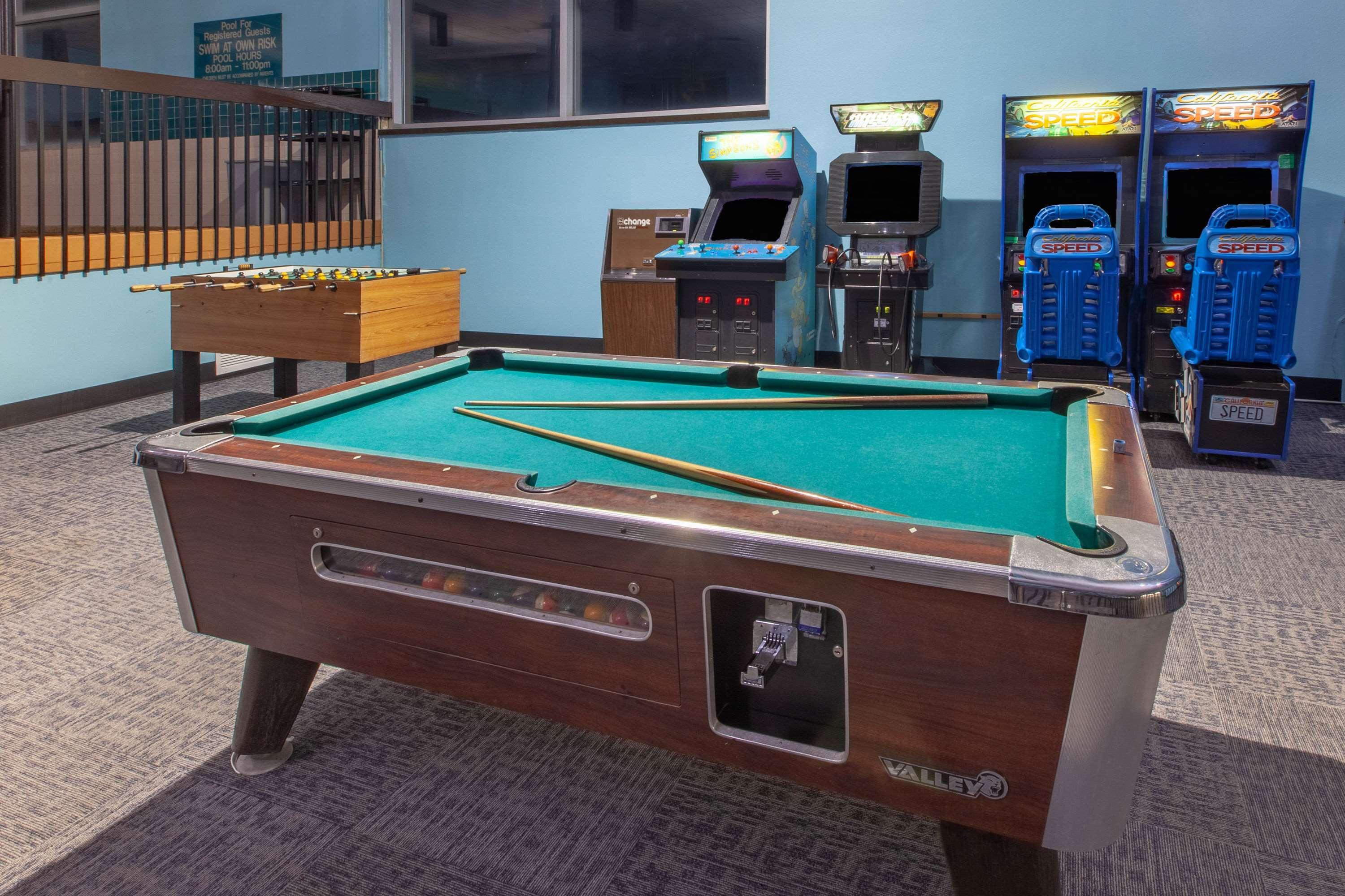 Days Inn and Suites by Wyndham Grand Rapids Near Downtown 28/29