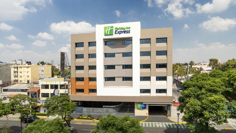 Holiday Inn Express Mexico Basilica 2/52