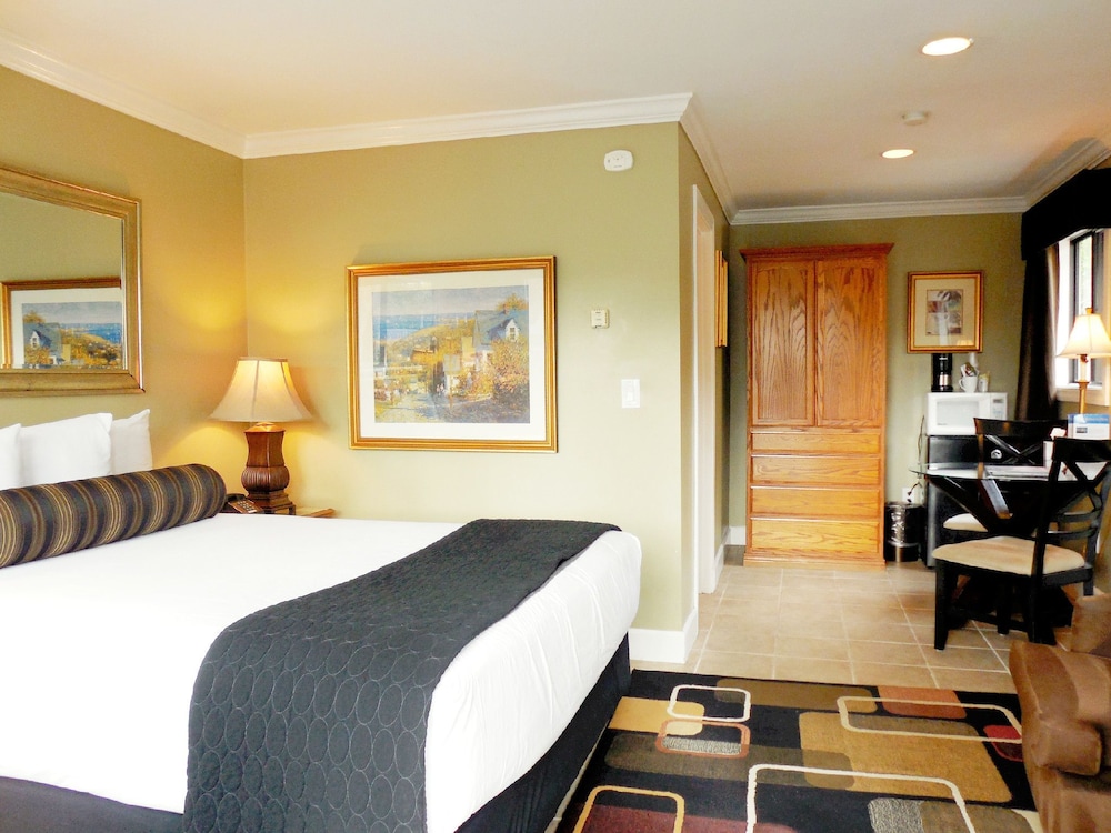 Sea Breeze Inn And Cottages 11/75