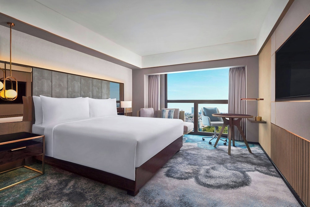 1 Bedroom, Pacific, Executive, Suite, Double Bed