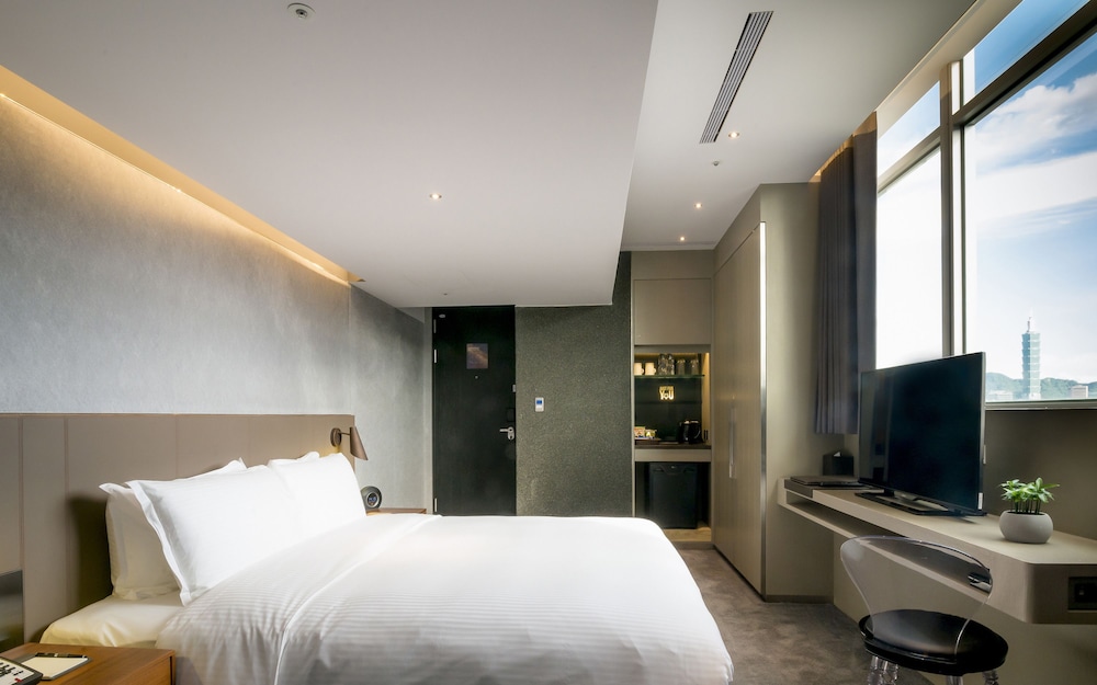CHECK inn Taipei Nanjing 17/73
