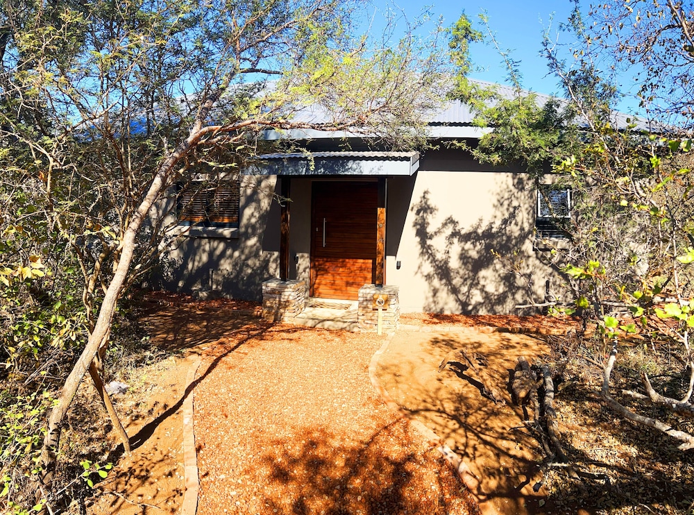 Wild Dog Inn 25/50