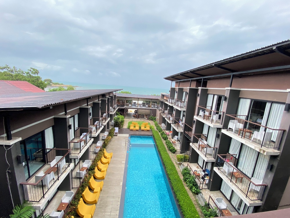Lalune Beach Resort in RAYONG