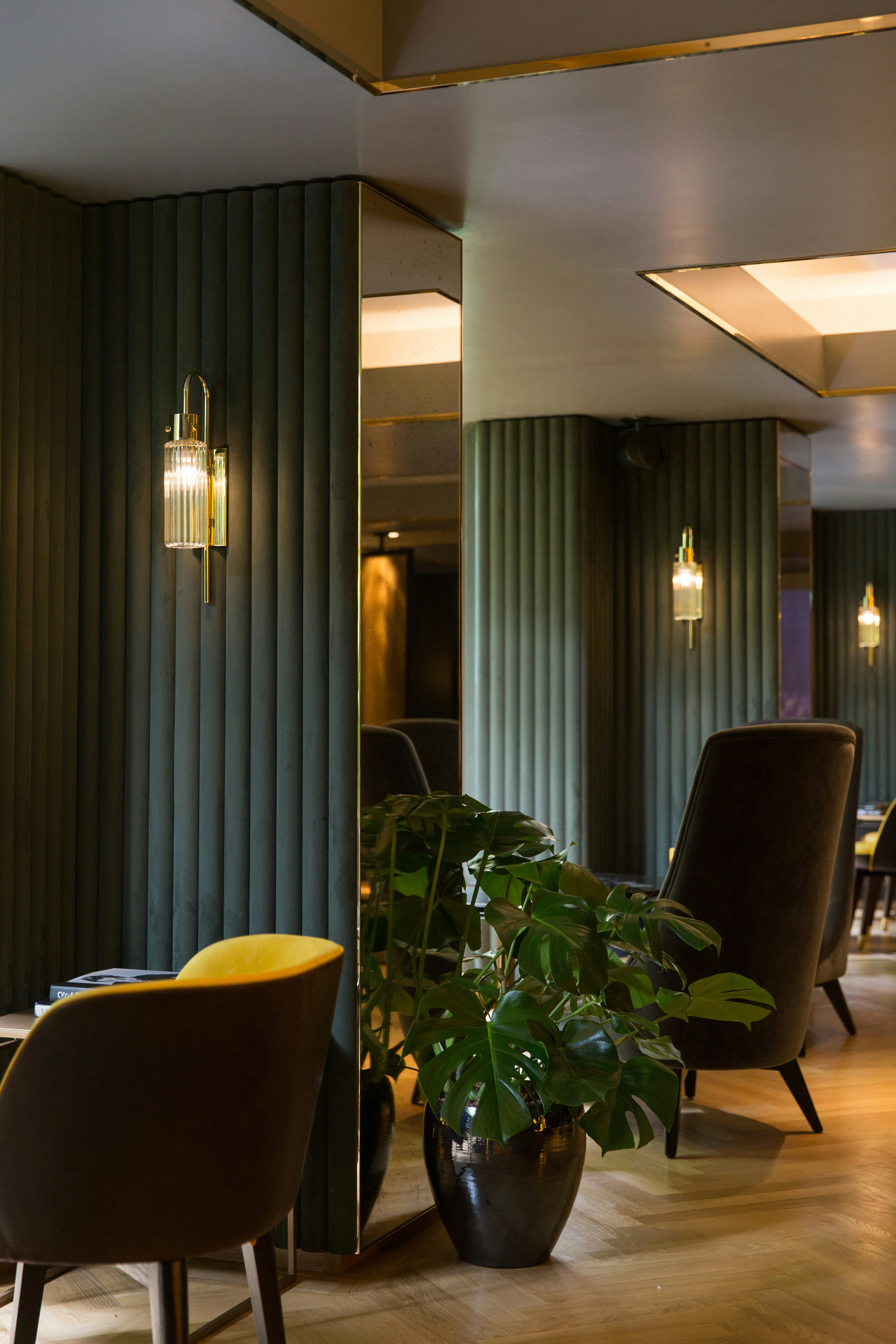 The Athenaeum Hotel & Residences 41/66