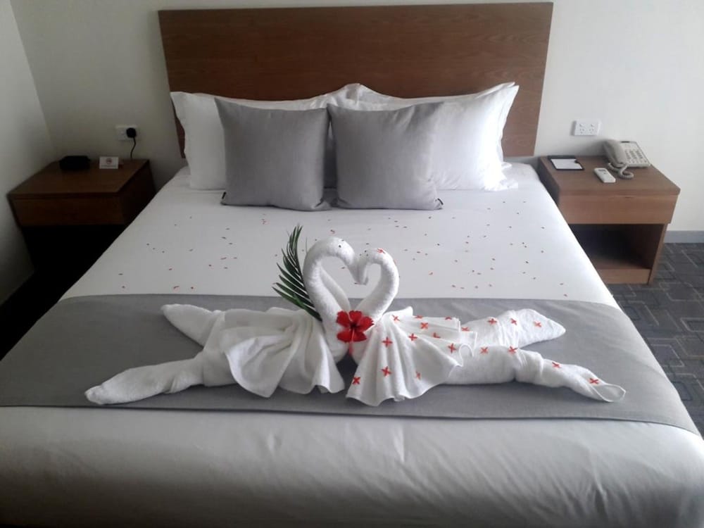 Nalagi Hotel 20/70