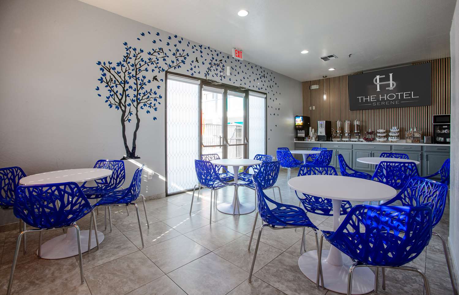 The Hotel Serene Glendale Peoria, Surestay Collection by BW 23/27