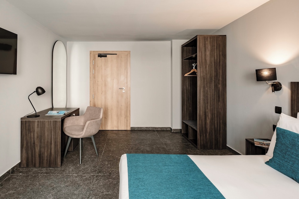 Spinola Hotel 15/28