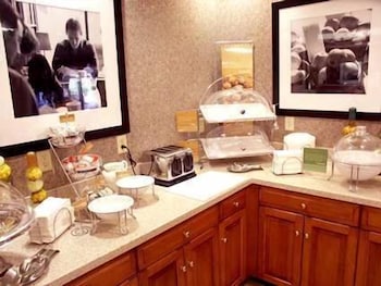 Hampton Inn Dublin 44/70
