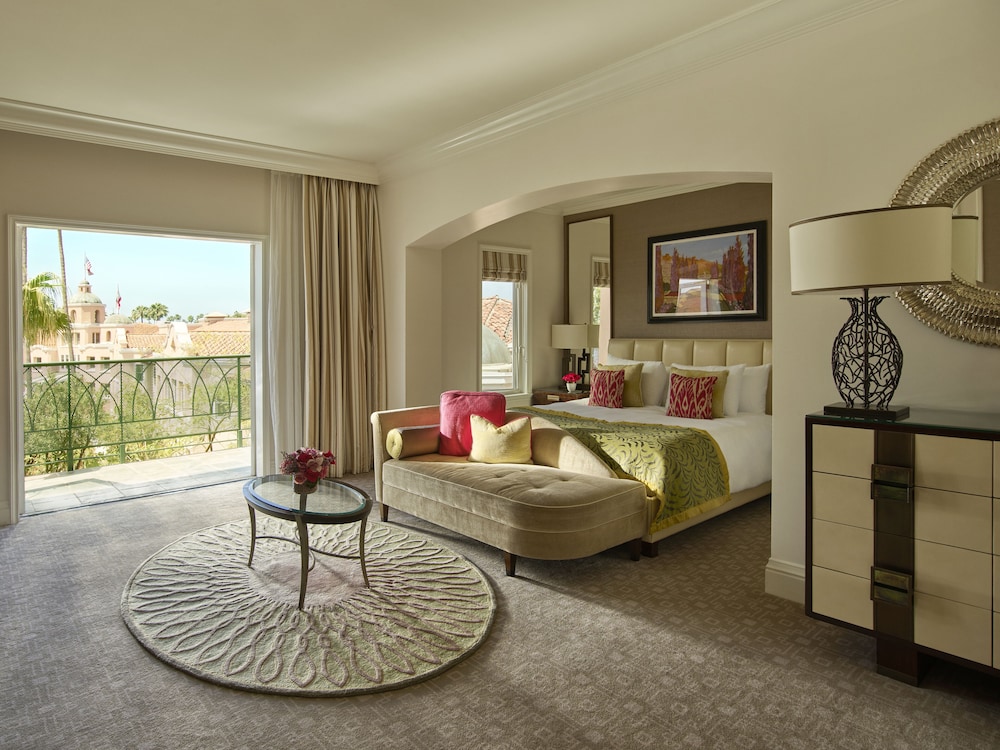 DELUXE, BALCONY