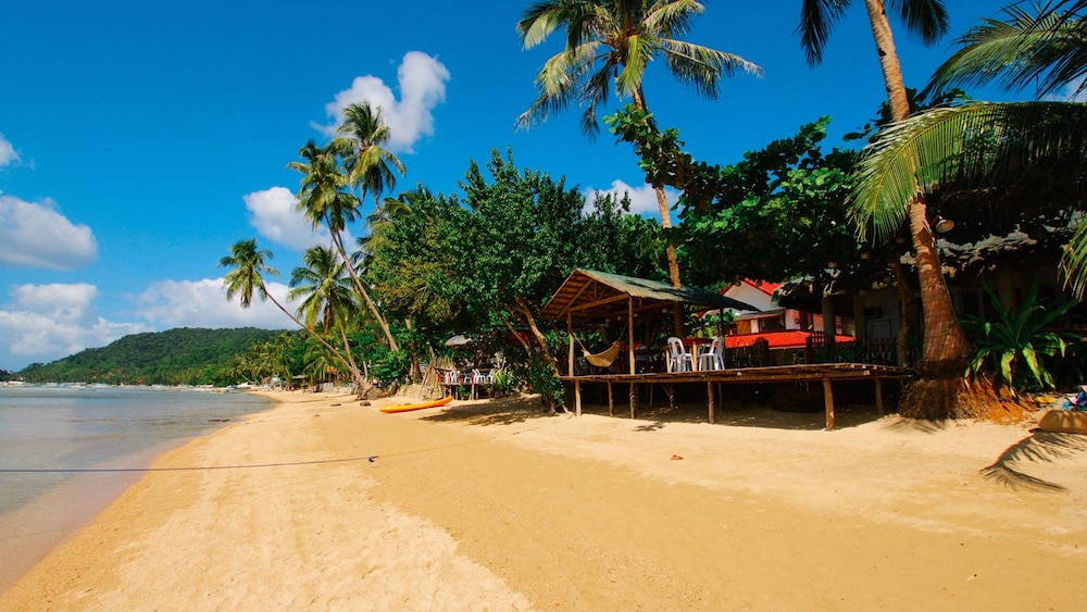 Stunning Republic Beach Resort 53/58