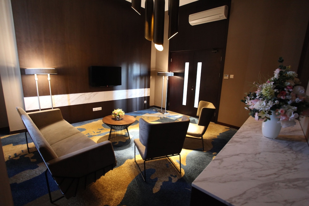 Midtown Hotel Samarinda 43/60
