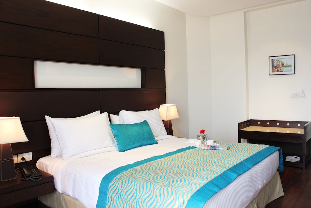 Stately Suites Mg Road 10/39