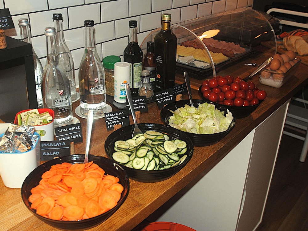 Ibis Styles Brindisi 36/66